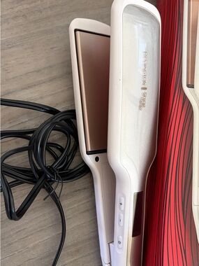 Remington Shine Therapy Hair Straightener - 2”